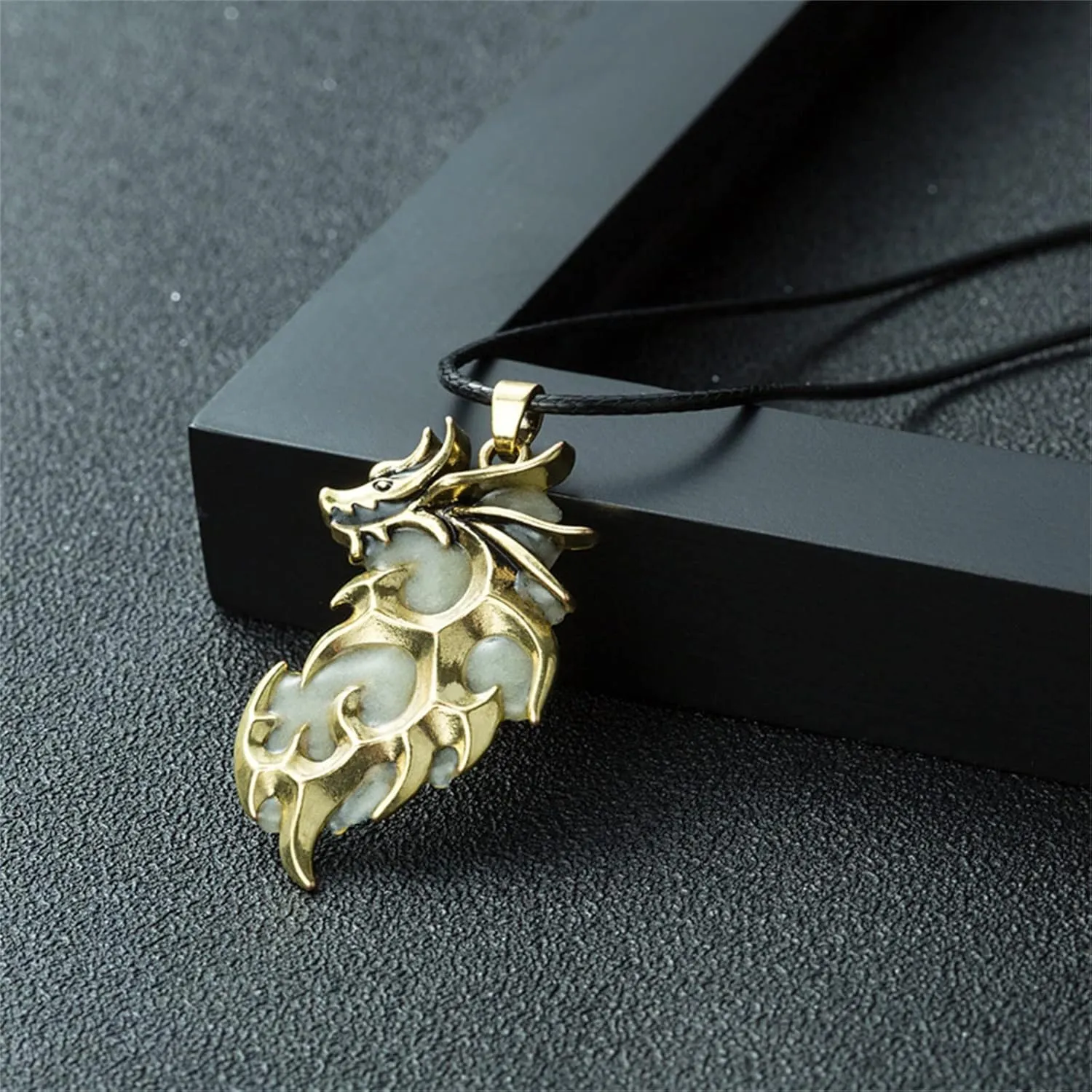Fashion Luminous Dragon Pendant Necklace for Women Glow in The Dark Necklace (Gold,Green, One Size)