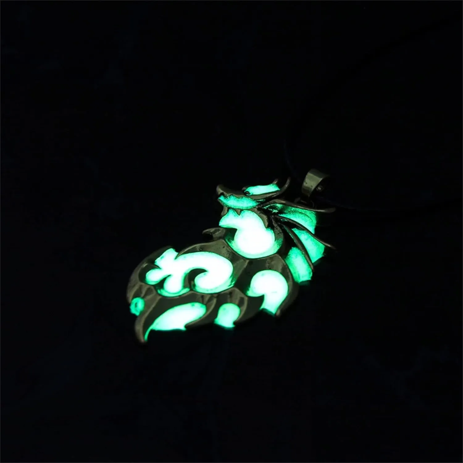 Fashion Luminous Dragon Pendant Necklace for Women Glow in The Dark Necklace (Gold,Green, One Size)